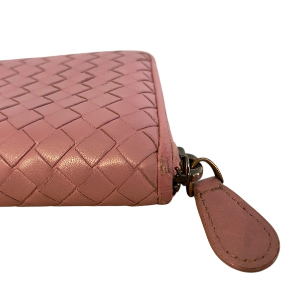 Authentic Bottega Veneta Intrecciato Leather Zip-Around Long Wallet - Pink Mauve - Picture 6 of 15